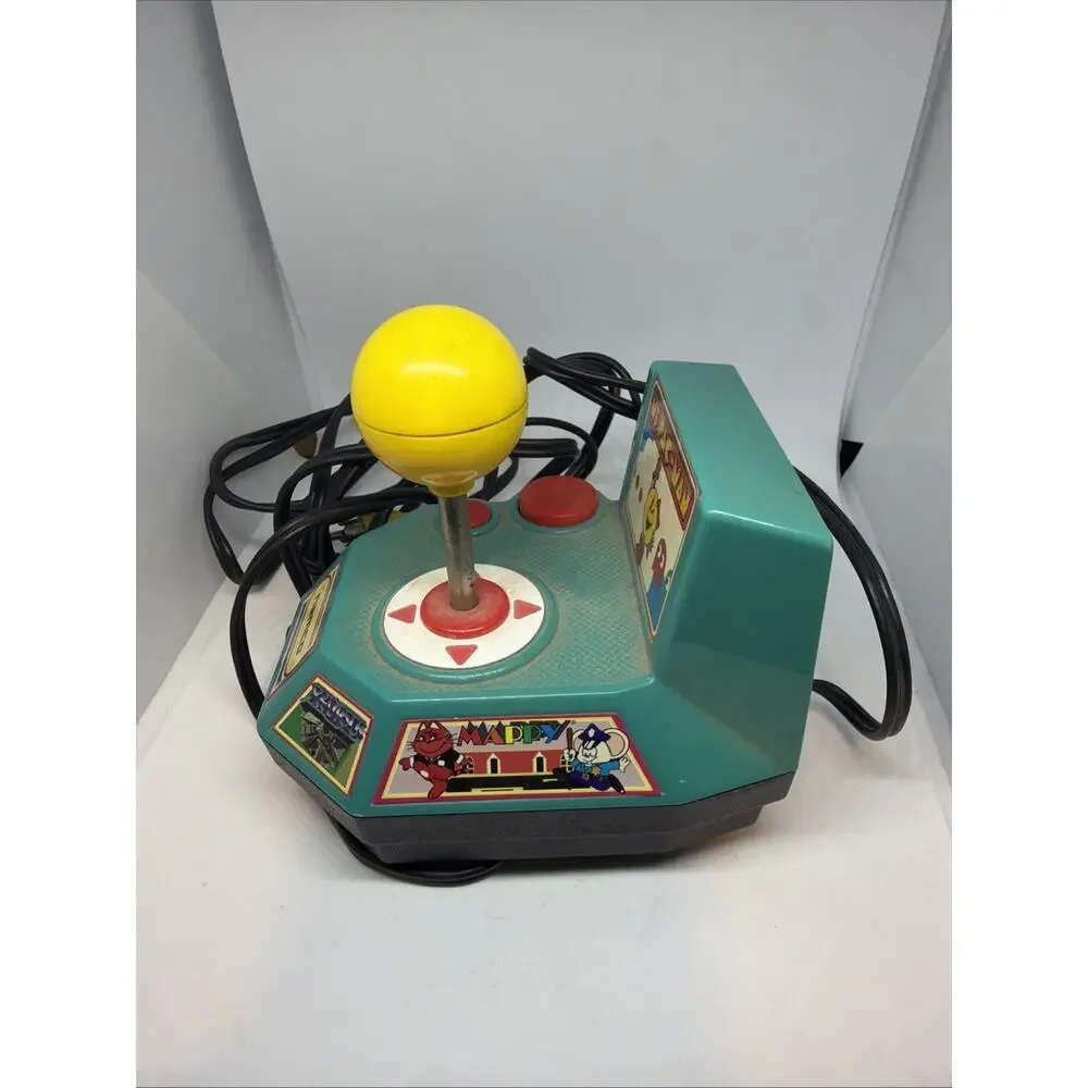 Namco 5-in-1 TV Plug N Play 2004 Jakks Pacific Ms Pac Man Arcade Tested Working